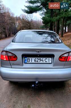 Седан Daewoo Lanos 2005 в Тростянце