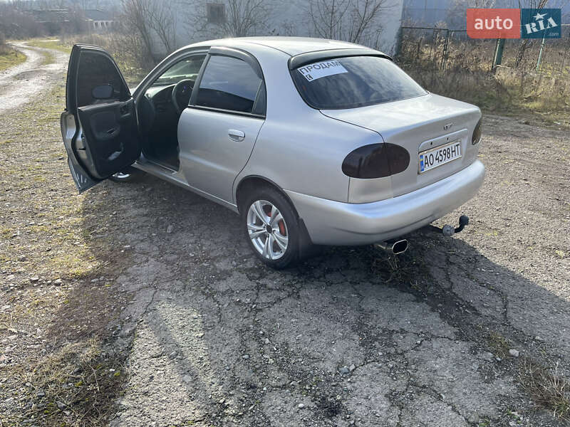 Седан Daewoo Lanos 2007 в Ужгороде