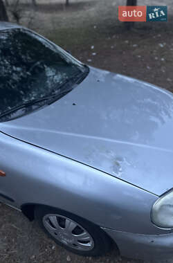 Седан Daewoo Lanos 2001 в 