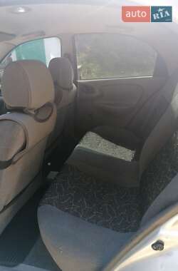 Седан Daewoo Lanos 2004 в 