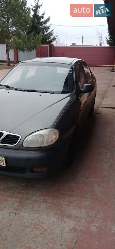 Седан Daewoo Lanos 2000 в Києві