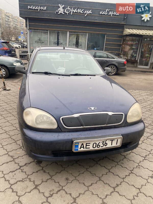 Седан Daewoo Lanos 2004 в Дніпрі