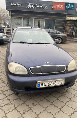 Седан Daewoo Lanos 2004 в Дніпрі