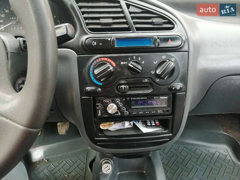 Седан Daewoo Lanos 2006 в Тлумаче