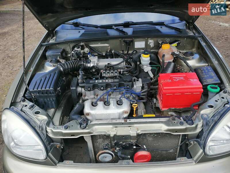 Седан Daewoo Lanos 2006 в Тлумаче