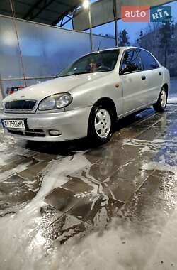 Седан Daewoo Lanos 2005 в Макарові