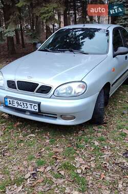 Седан Daewoo Lanos 2004 в Кривому Розі