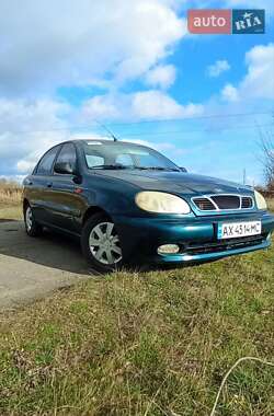 Седан Daewoo Lanos 2004 в Лохвиці