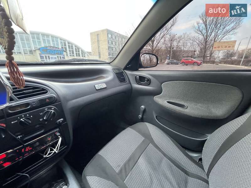 Седан Daewoo Lanos 2009 в Черкассах