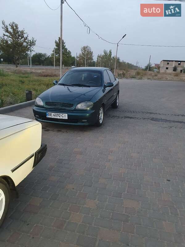 Седан Daewoo Lanos 2003 в Николаеве