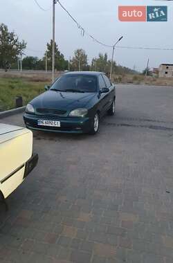Седан Daewoo Lanos 2003 в 