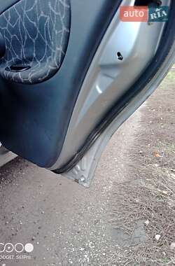 Седан Daewoo Lanos 2002 в 