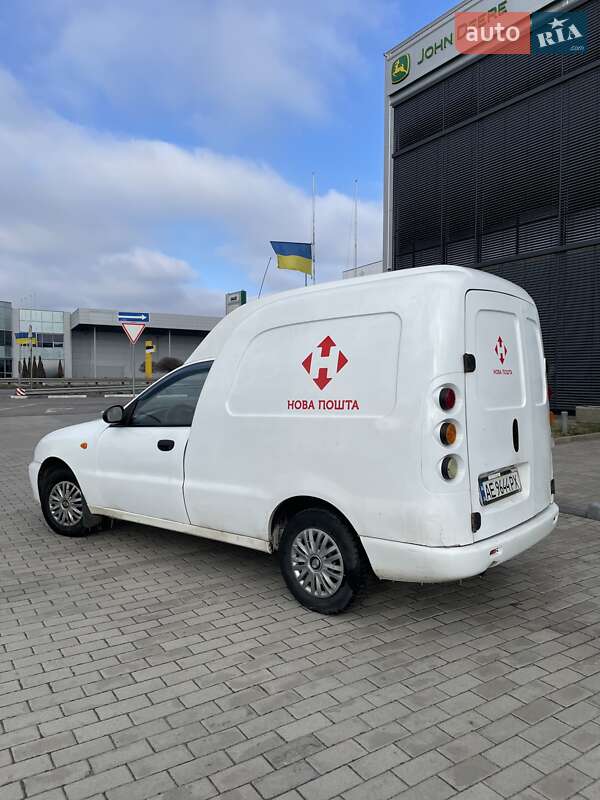 Daewoo Lanos 2012