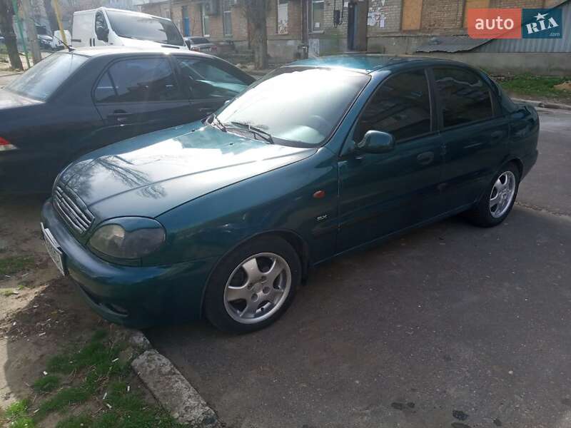 Седан Daewoo Lanos 2003 в Николаеве