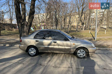 Седан Daewoo Lanos 2008 в Киеве