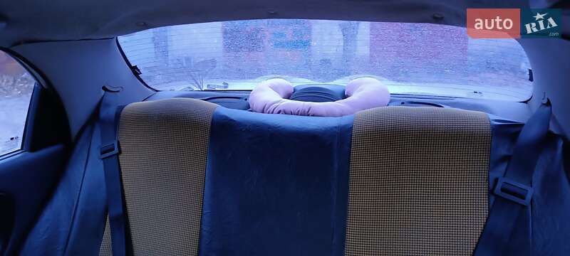 Седан Daewoo Lanos 1998 в Желтых Водах