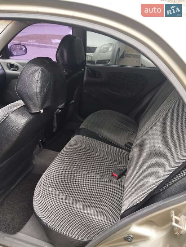 Седан Daewoo Lanos 2002 в Киеве фото 8 Седан Daewoo Lanos 2002 в Киеве