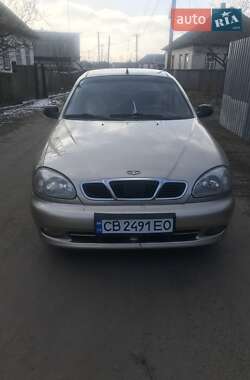 Седан Daewoo Lanos 2004 в 