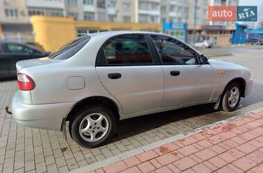 Седан Daewoo Lanos 2007 в Луцке