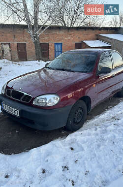 Седан Daewoo Lanos 1998 в Иванкове