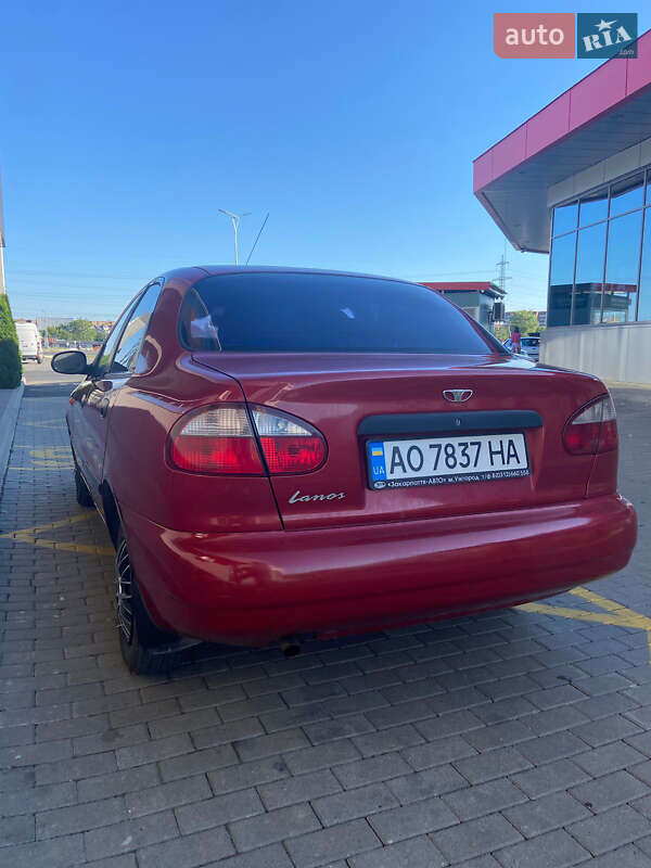 Седан Daewoo Lanos 2008 в Мукачево