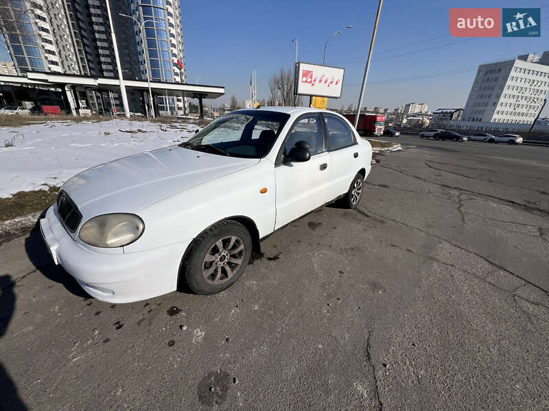 Седан Daewoo Lanos 2006 в Киеве