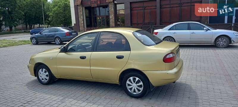 Седан Daewoo Lanos 2006 в Ужгороде