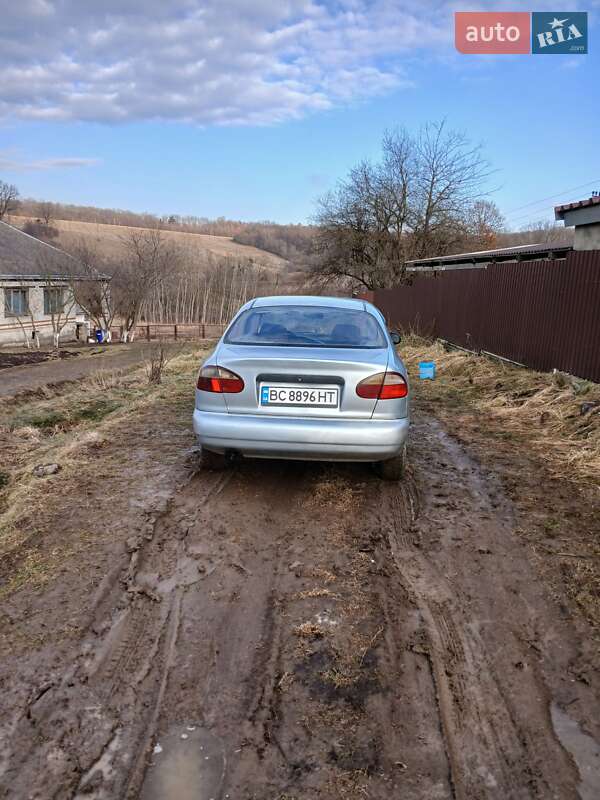 Седан Daewoo Lanos 2008 в Львове