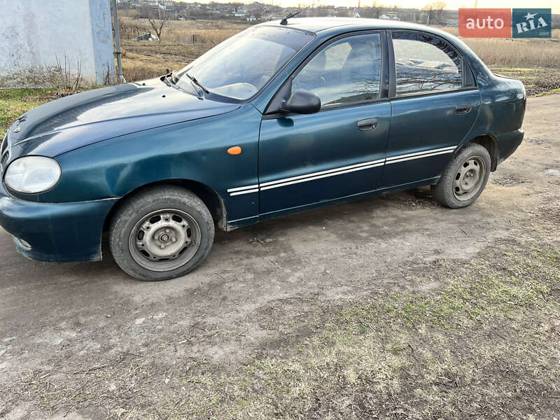 Седан Daewoo Lanos 2005 в Кривом Озере