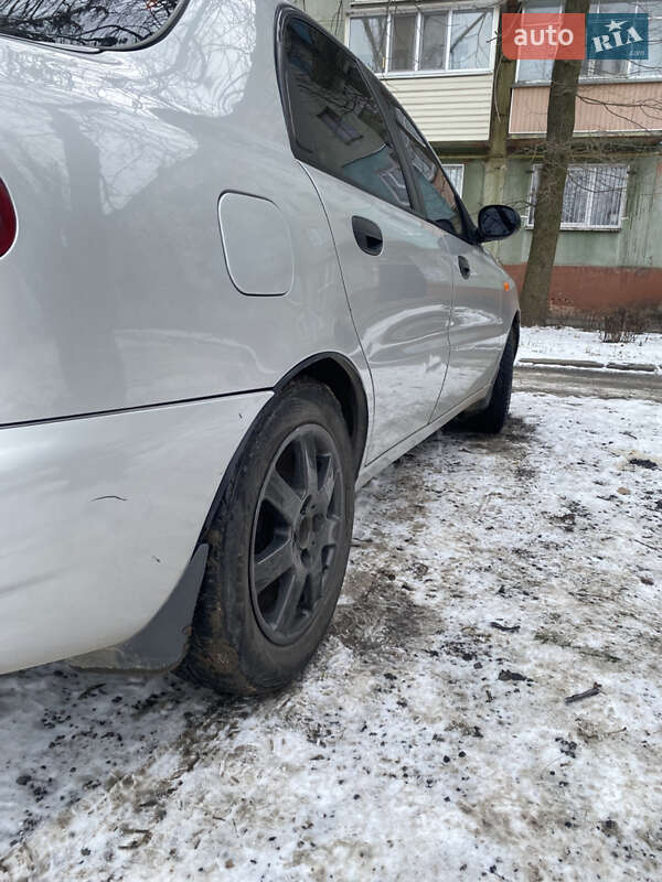 Седан Daewoo Lanos 2005 в Запорожье