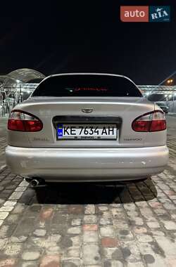 Седан Daewoo Lanos 2000 в 