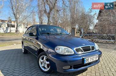 Седан Daewoo Lanos 2002 в Николаеве