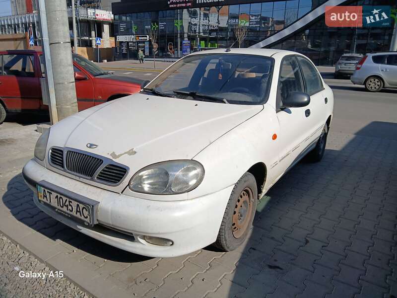 Седан Daewoo Lanos 2005 в Івано-Франківську