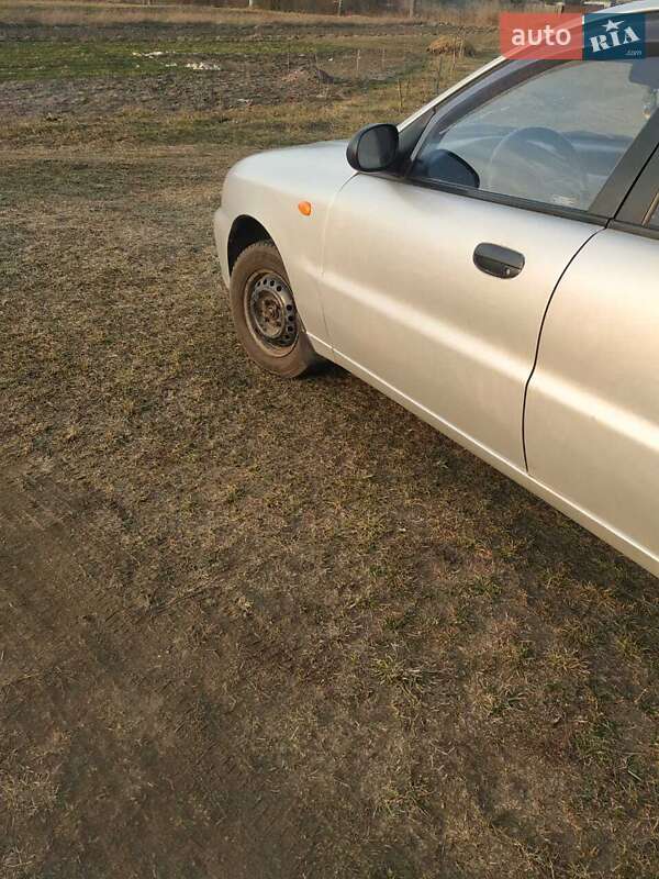 Седан Daewoo Lanos 2007 в Олевске