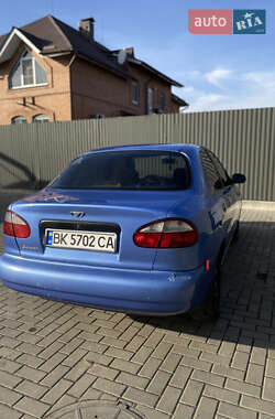 Седан Daewoo Lanos 2007 в Сарнах