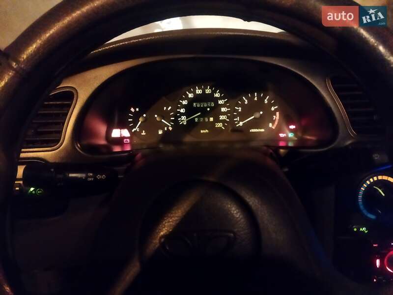 Седан Daewoo Lanos 2008 в Черновцах