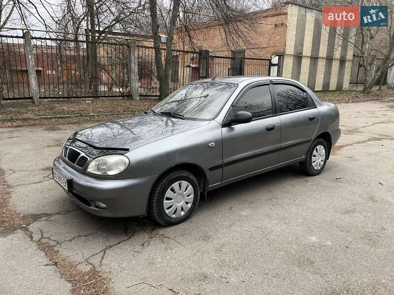 Седан Daewoo Lanos 2008 в Жовтих Водах