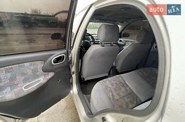 Седан Daewoo Lanos 2003 в Солотвине
