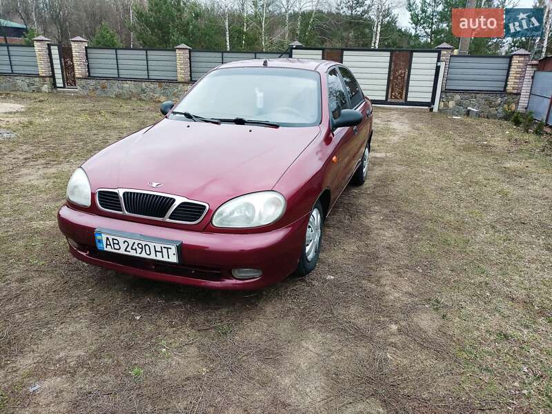 Седан Daewoo Lanos 2004 в 