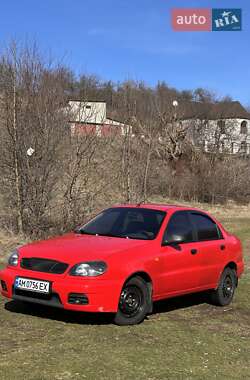 Седан Daewoo Lanos 2008 в 