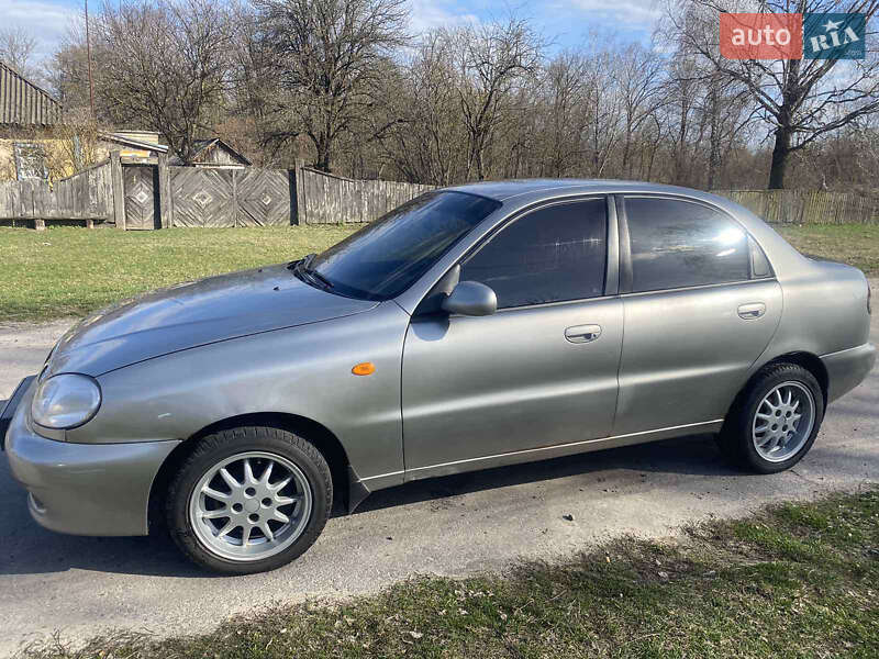 Седан Daewoo Lanos 2006 в Чернігові