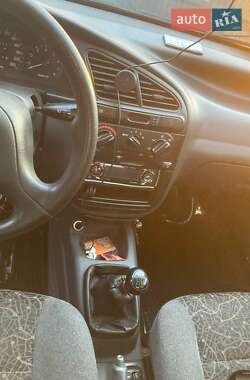 Седан Daewoo Lanos 2004 в 