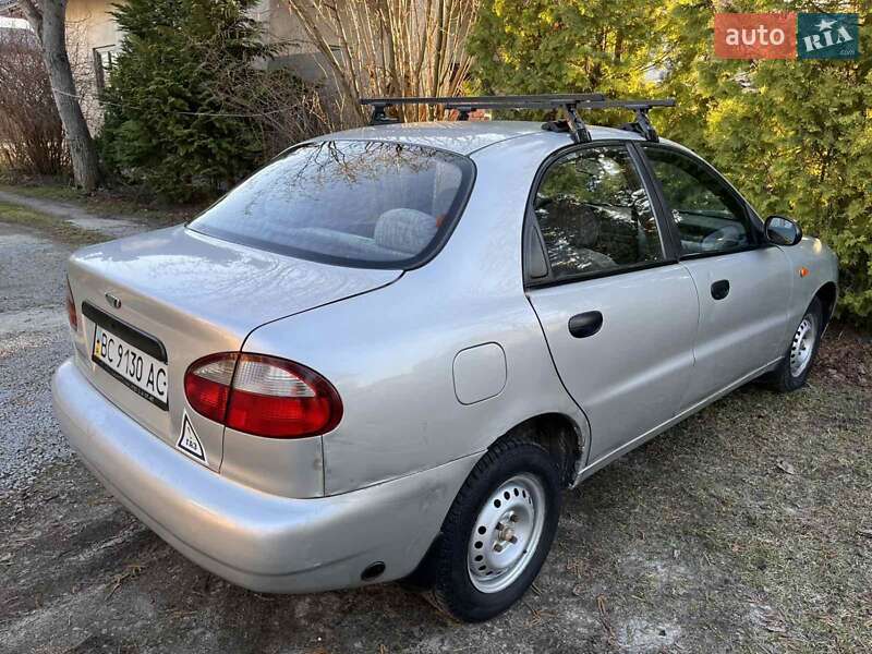 Седан Daewoo Lanos 2006 в Львові