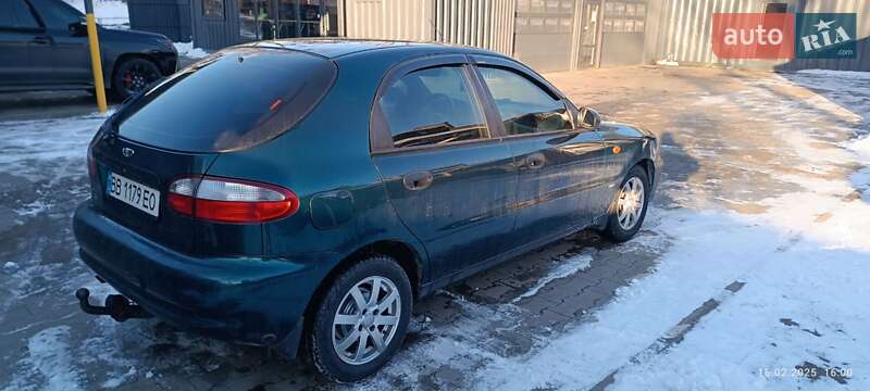 Седан Daewoo Lanos 2004 в Киеве