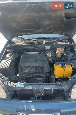 Седан Daewoo Lanos 2005 в 