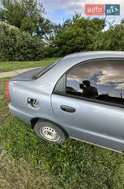 Седан Daewoo Lanos 2010 в 