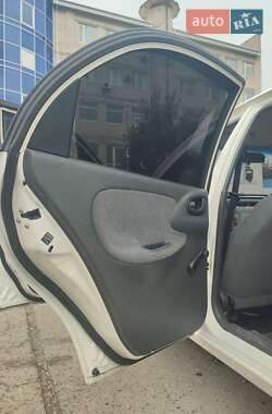Хэтчбек Daewoo Lanos 2004 в Херсоне