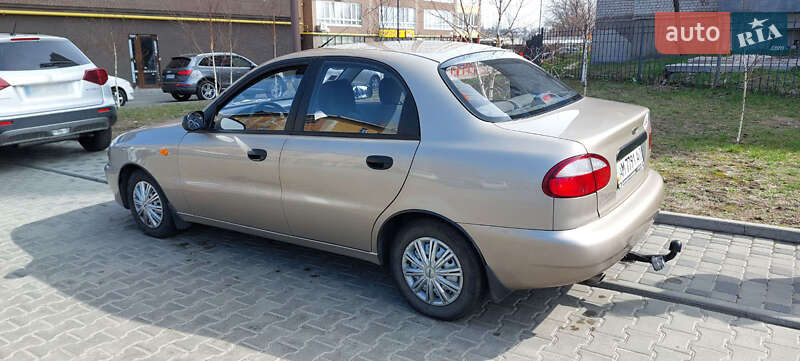 Седан Daewoo Lanos 2008 в Житомире