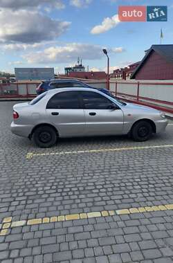 Седан Daewoo Lanos 2005 в Львове