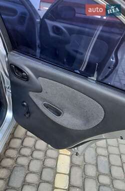 Седан Daewoo Lanos 2005 в Львове